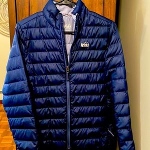REI co-op Kids down jacket. Deep blue, size 14-16